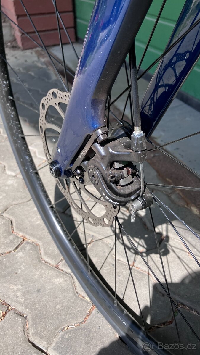 Trek Domane AL 2 Disc - 4