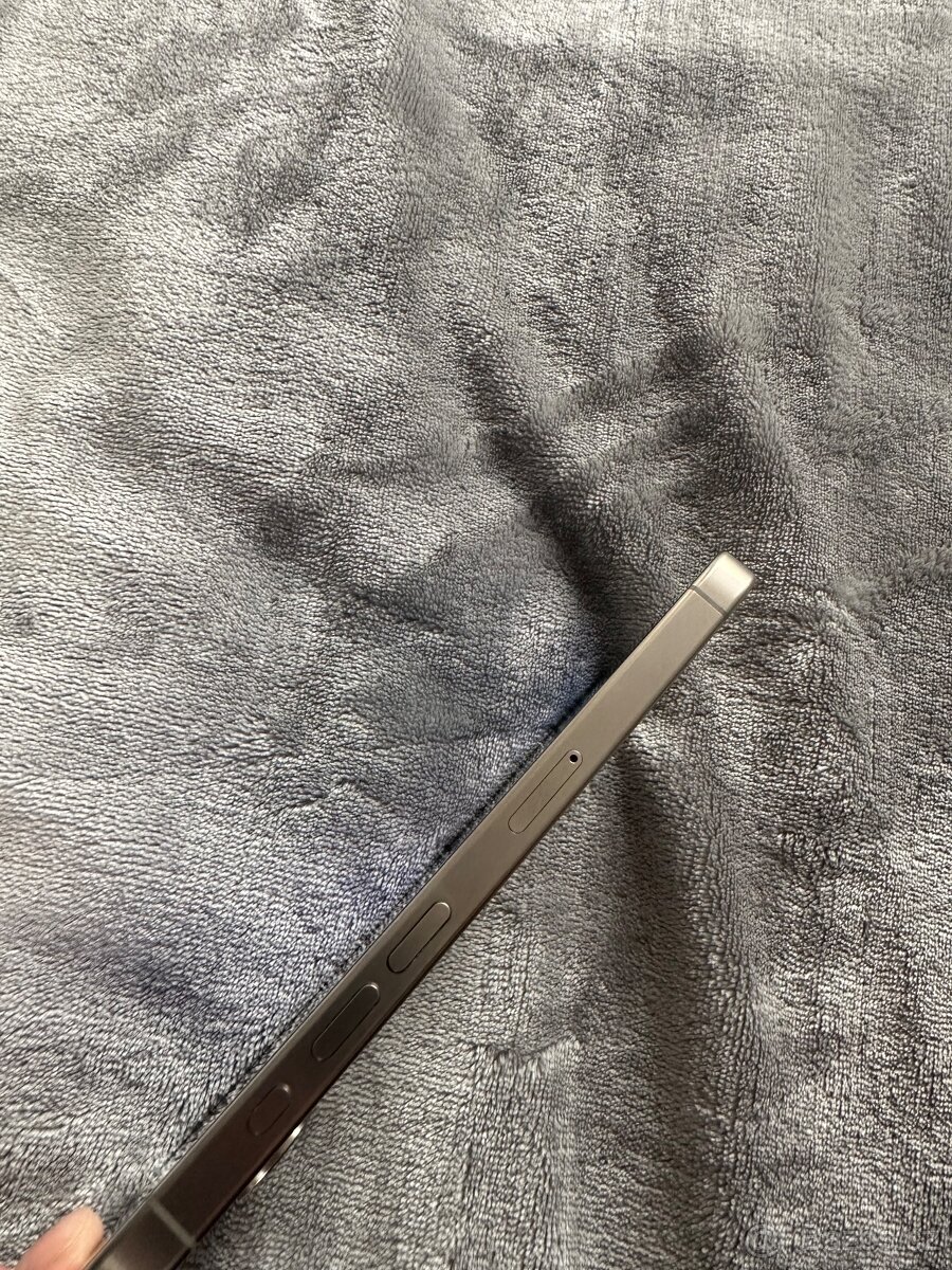 Apple IPhone 15 Pro 512GB - 4