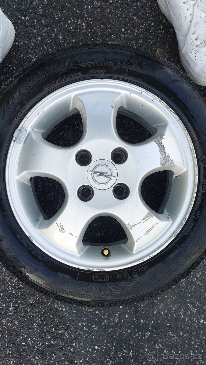 Letní pneu - 165/65 R14, disky - 51/2J×14 - 4