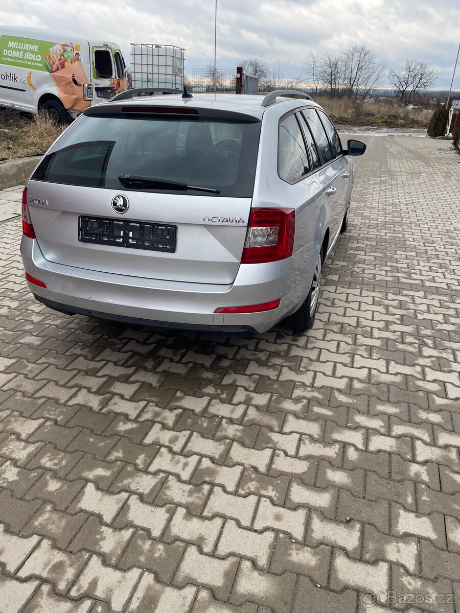 Škoda Octavia 2016 r.v - 4
