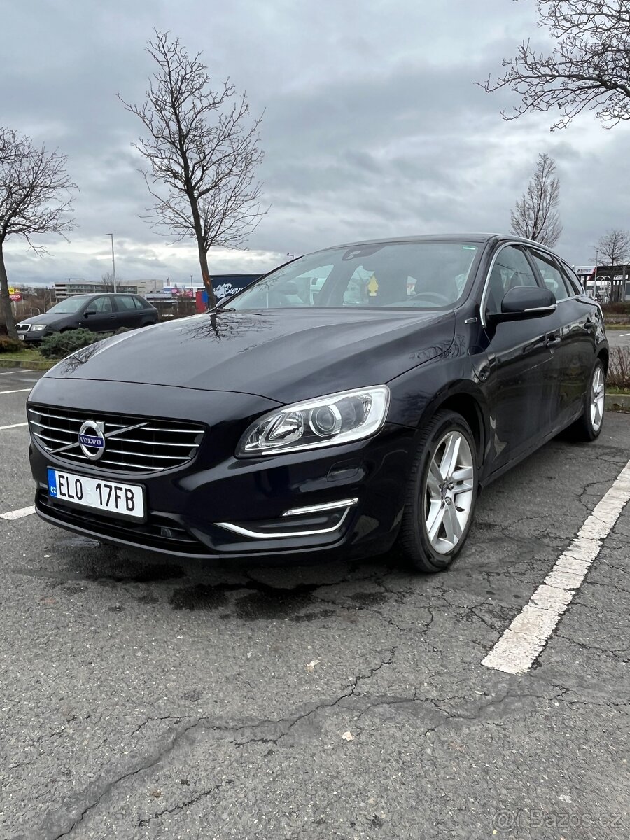 V60 Plagin Hibryd 2.4 D6 AWD - 4