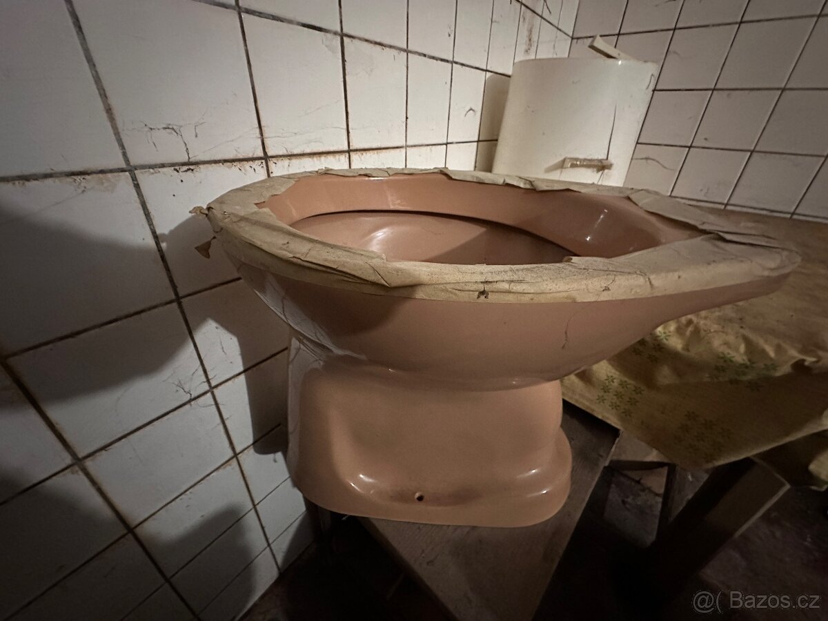Umyvadla, záchod - 4