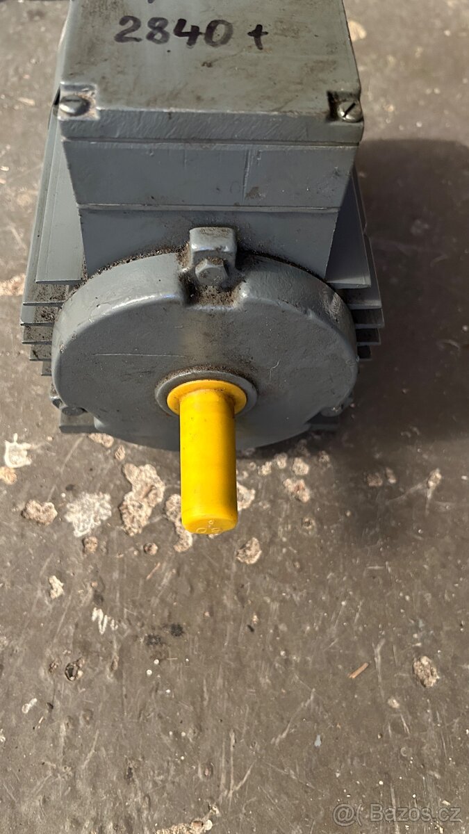 Elektromotor MEZ 1.1 kW - 4