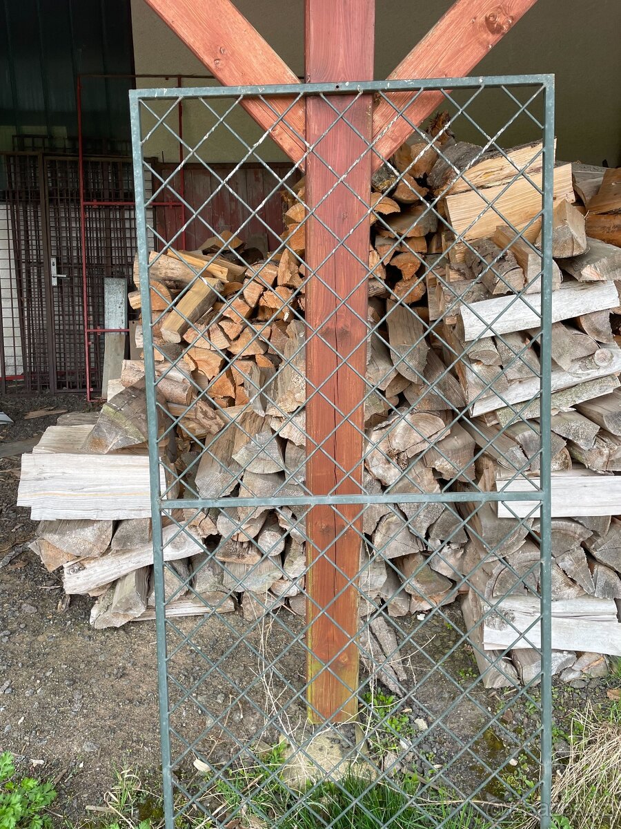 Kovový panel/pole z jeklů - 4