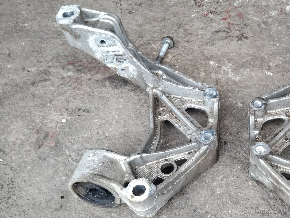 Škoda Fabia - náhradní díly - 4