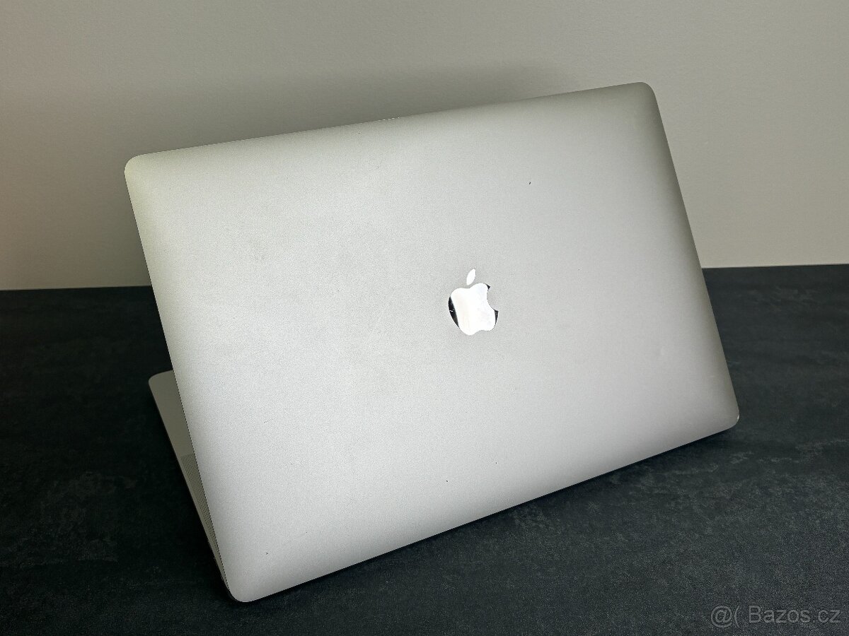 MacBook Pro 15'' 2018 / i9 / 32GB RAM / 512GB SSD - DPH - 4