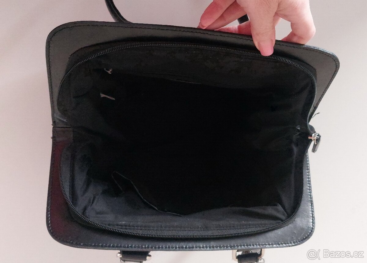 Elegantní kabelka Reserved střední velikosti - 4