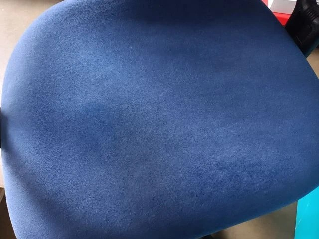 Kancelářské KŘESLO k psacímu stolu s područkami a kolečky - 4