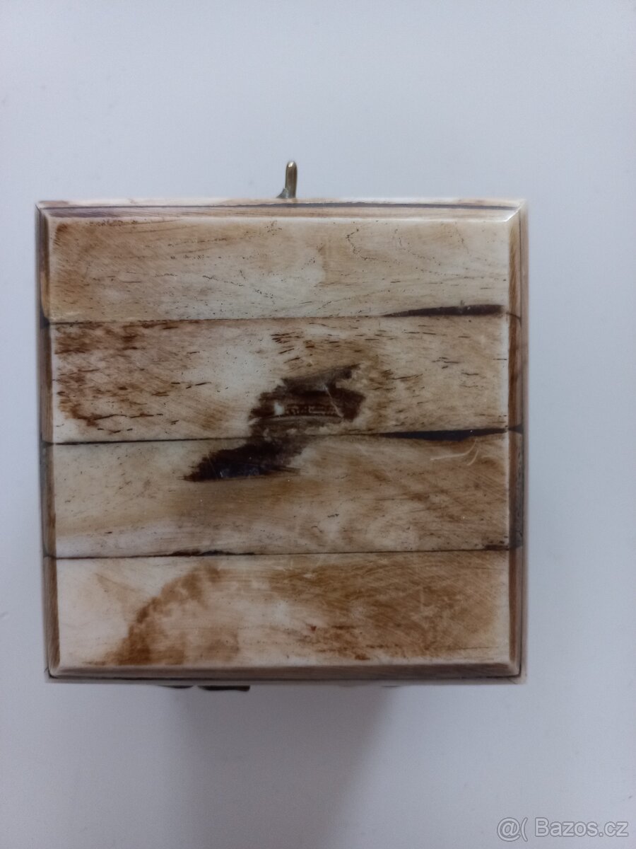 Šperkovnice /truhlička / krabička ze slonoviny - 4