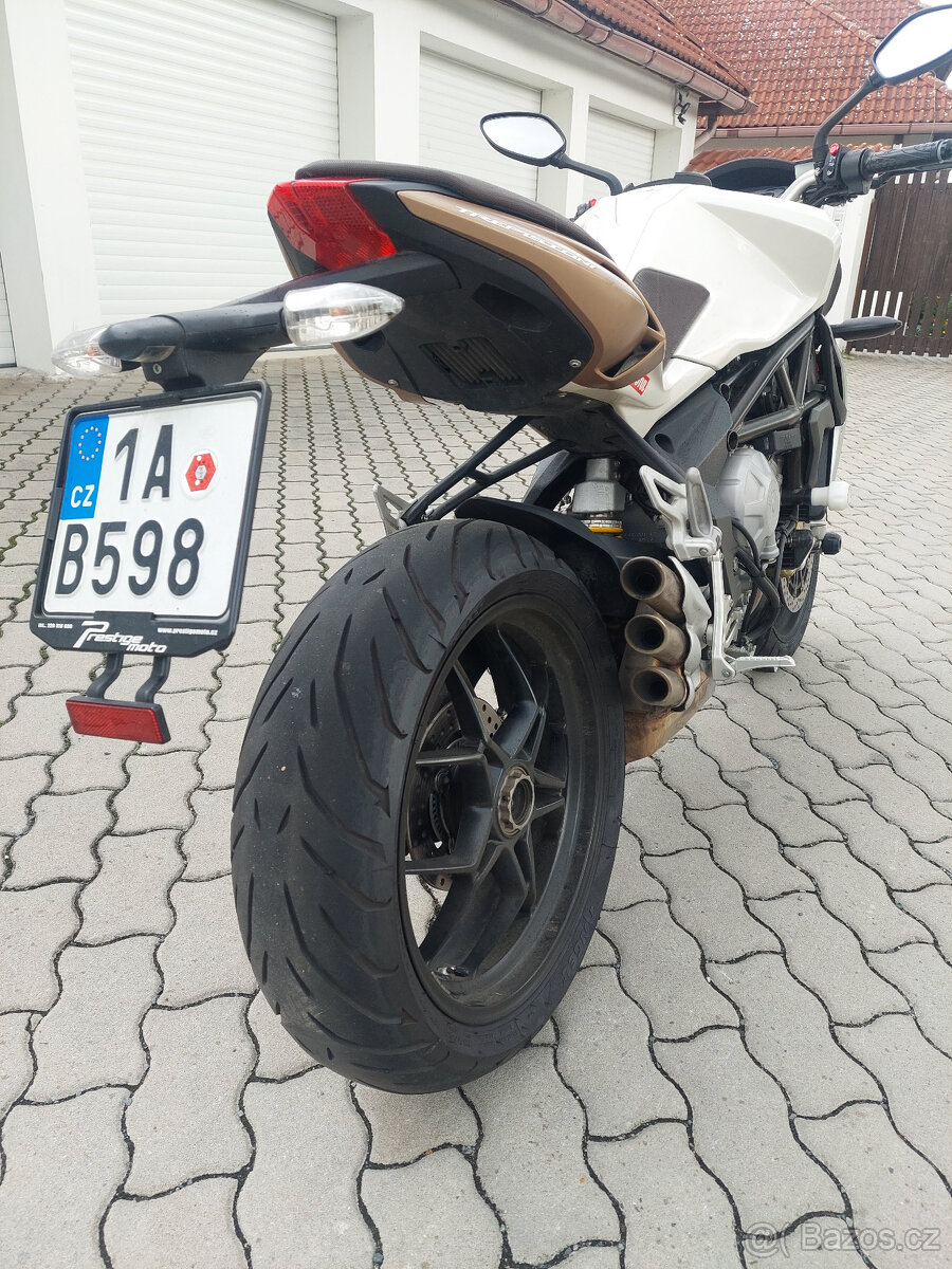 MV Agusta Brutale 675 - 4