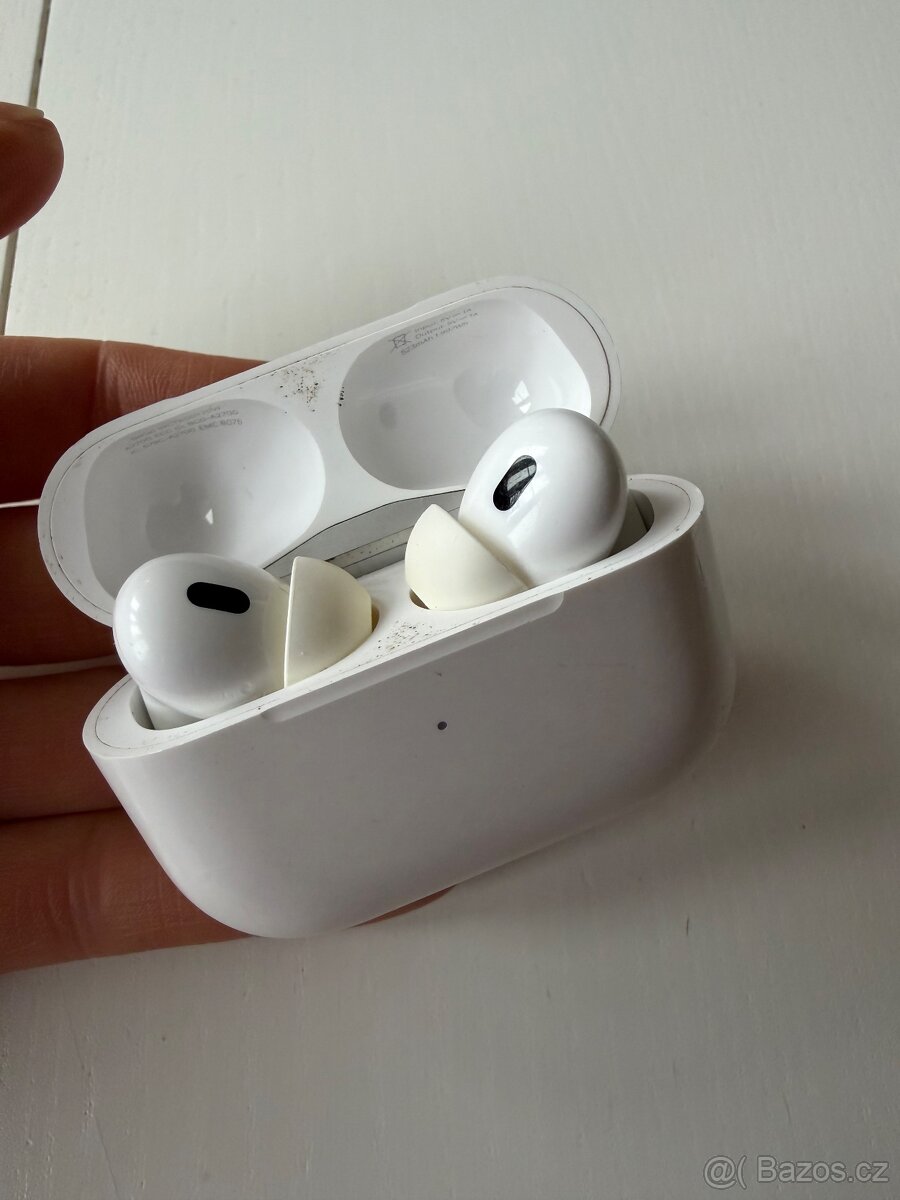 AirPods Pro - 4