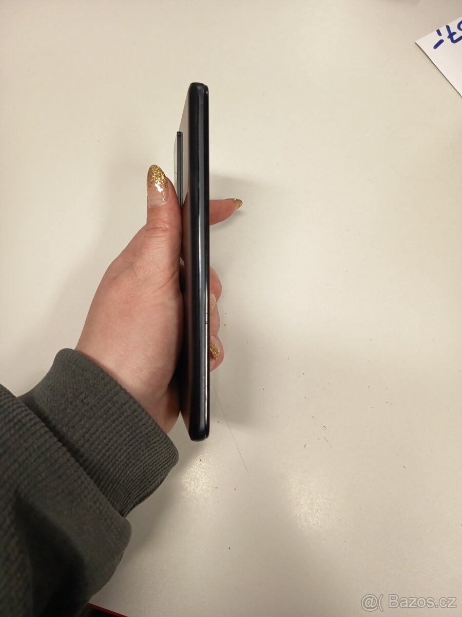 Xiaomi 12T - 8/128 GB - černý - perfektní stav - 4