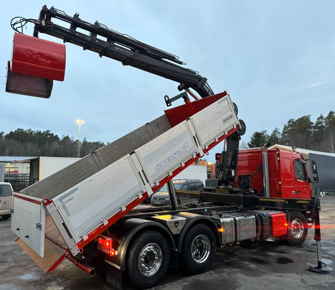 Volvo FMX 410 6x2 sklápěč s hydraulickou rukou - 4