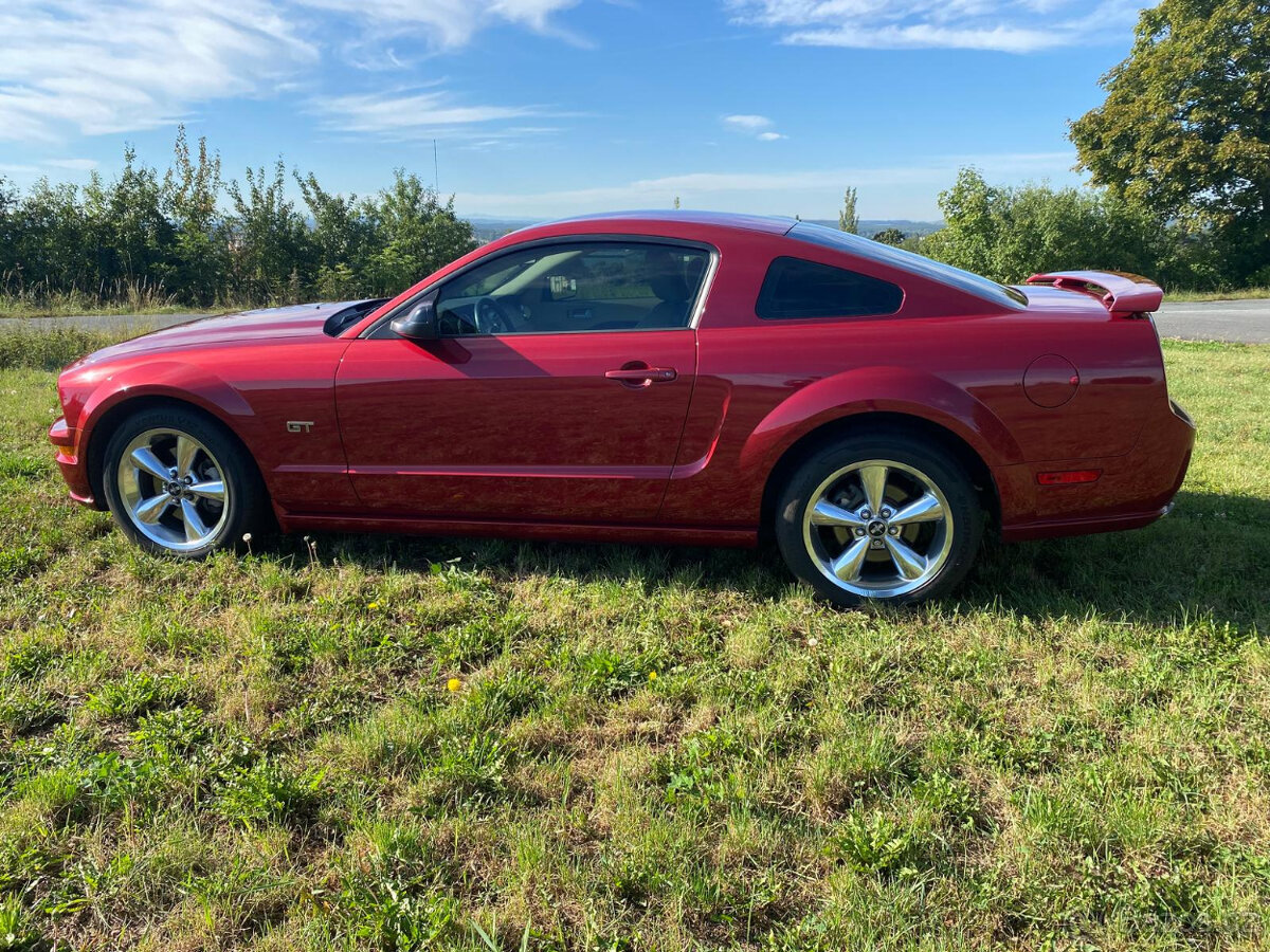 Ford Mustang 2006 - 4