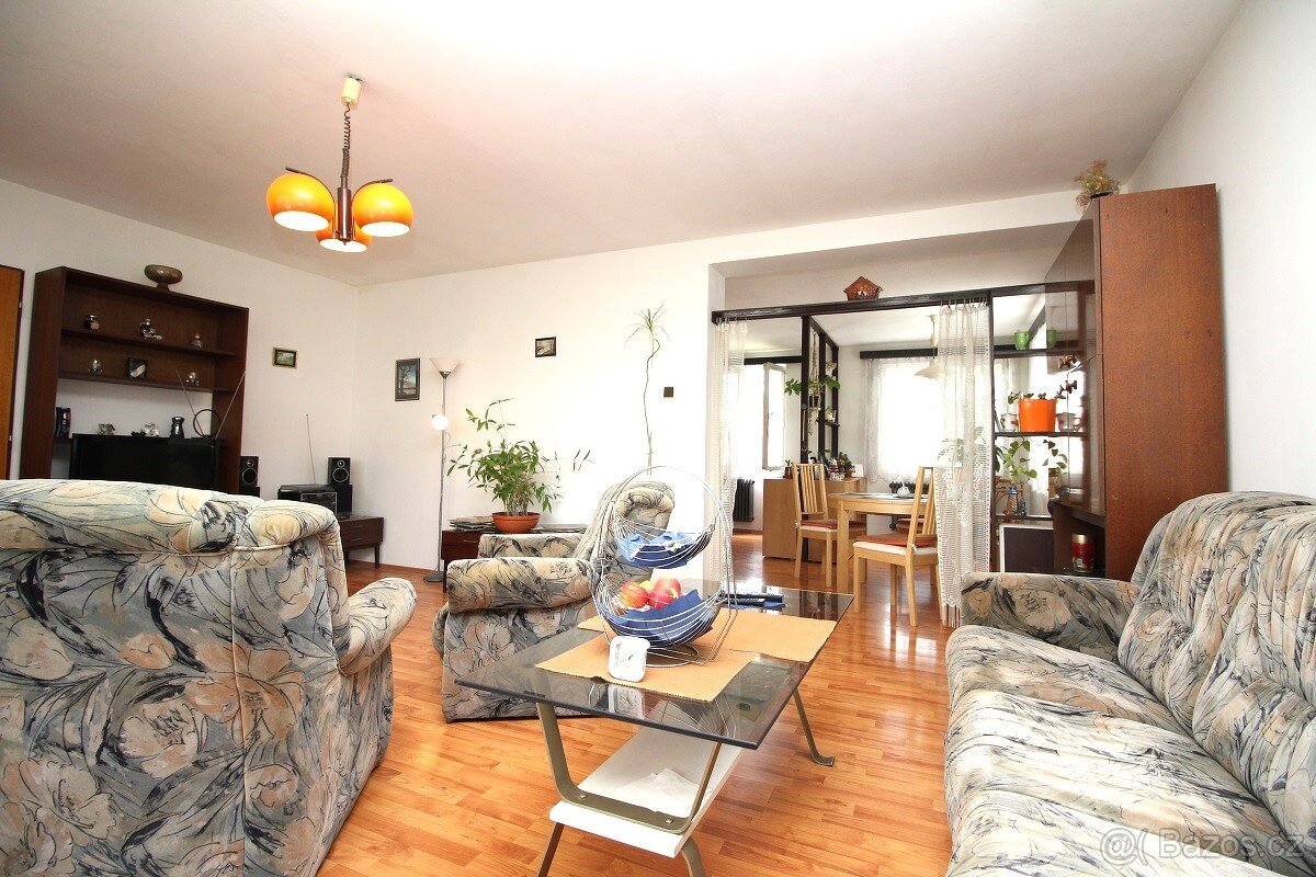 RD 5+1, poz. 751 m2, Měchenice, okr. Praha-západ - 4