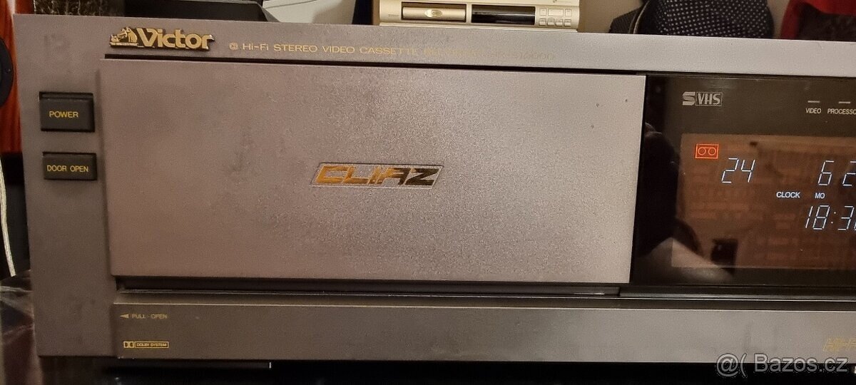 VICTOR (JVC) HR-S10000 - S-VHS - 4