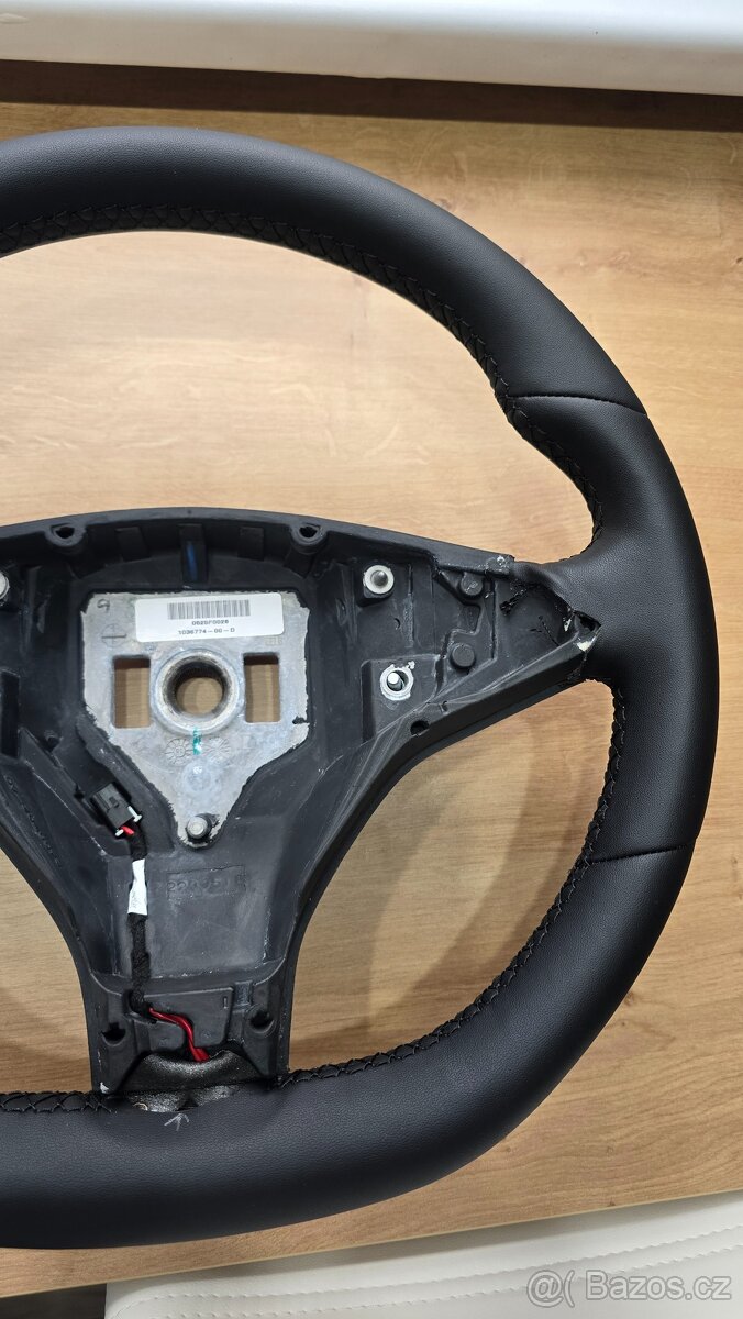 Volant Tesla model S Tesla model X s vyhrevom - 4