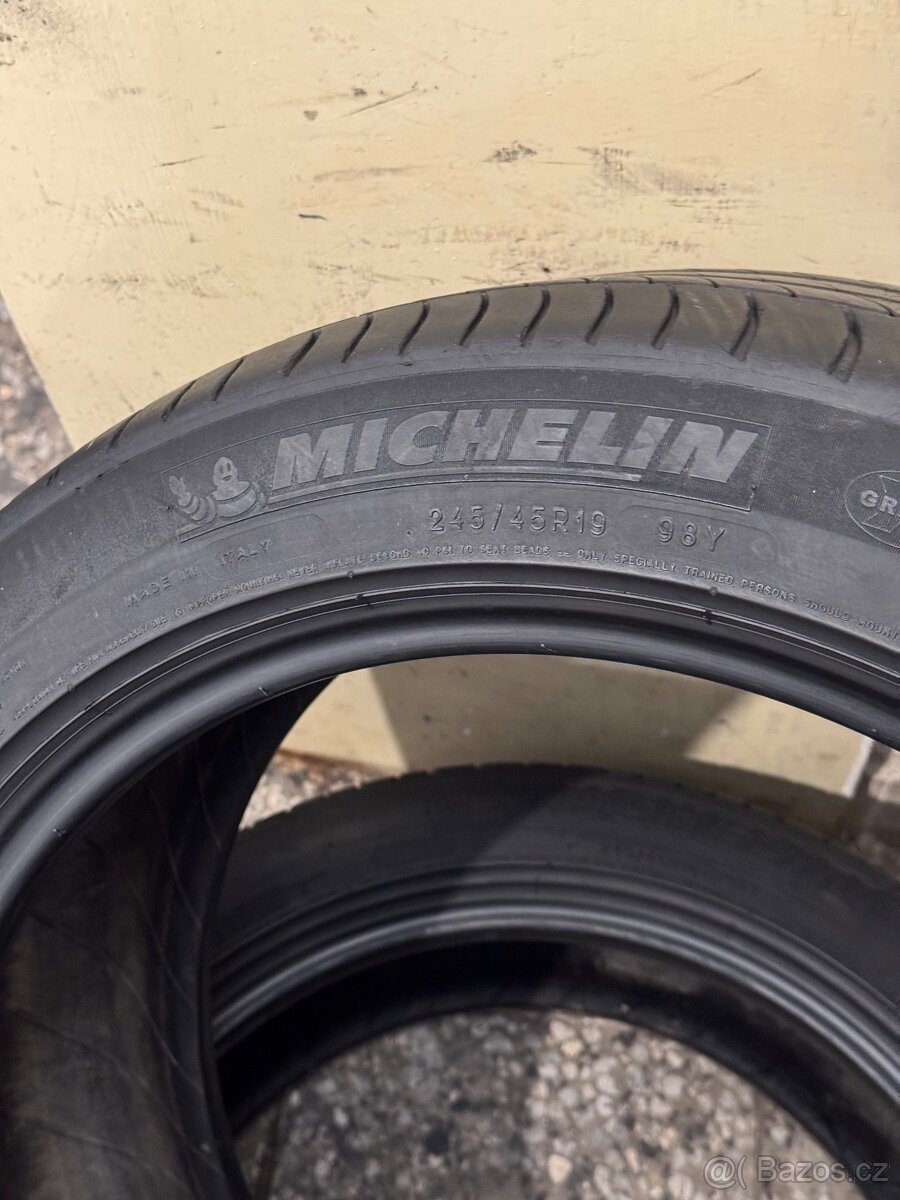 Letní pneu 245/45/19 Michelin Primacy 3 - 4