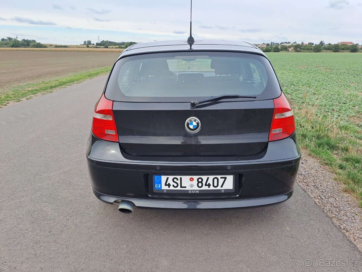 Na náhradní díly - nepojízdné - 4