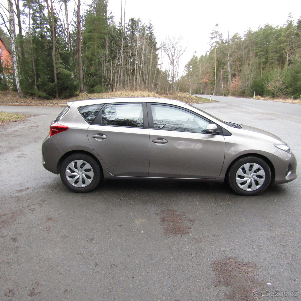 Toyota Auris, 1,3VVT-i 73kw, COOL, 2013, NAJETO 95 418km - 4