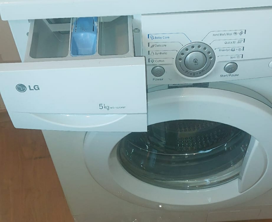 Zánovní pračka LG - 4