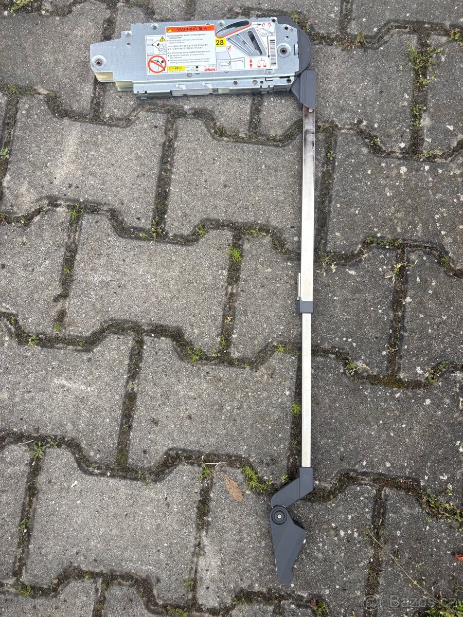 Mechanismus Blum Aventos HF top - 4