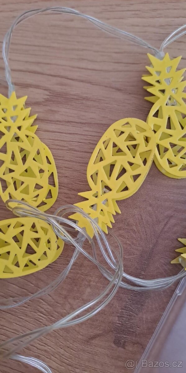 Světelný řetěz, girlanda ananas - 4