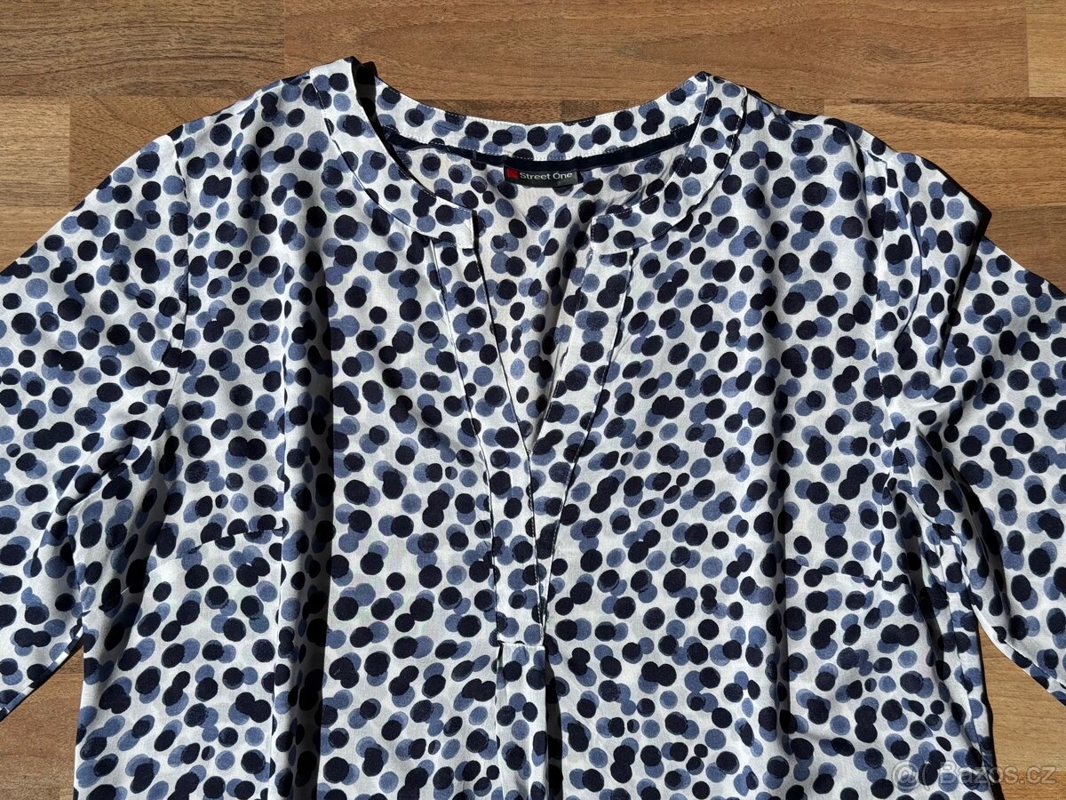 Halenka s 3/4 rukávem, velikost L - 4