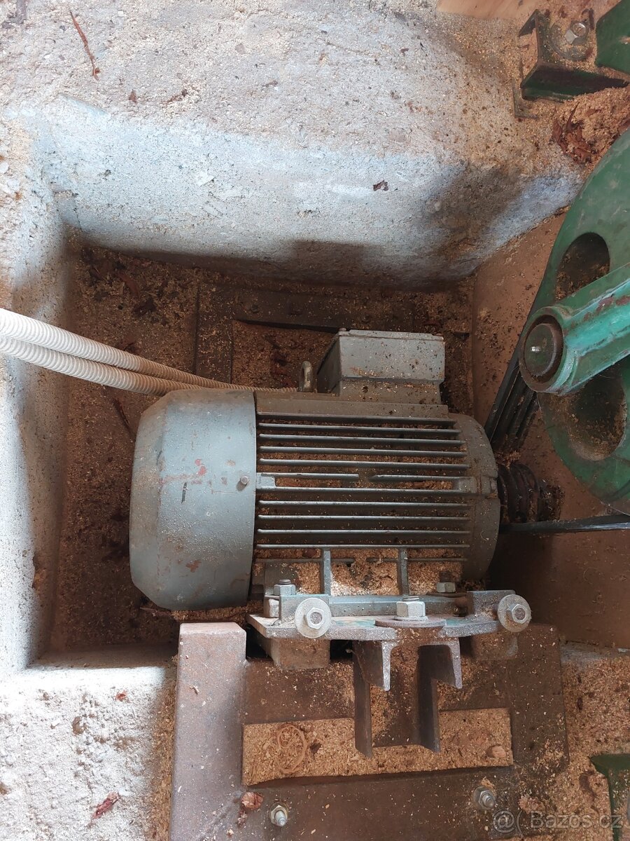 Prodám katr rámovou pilu RP 400 - 4