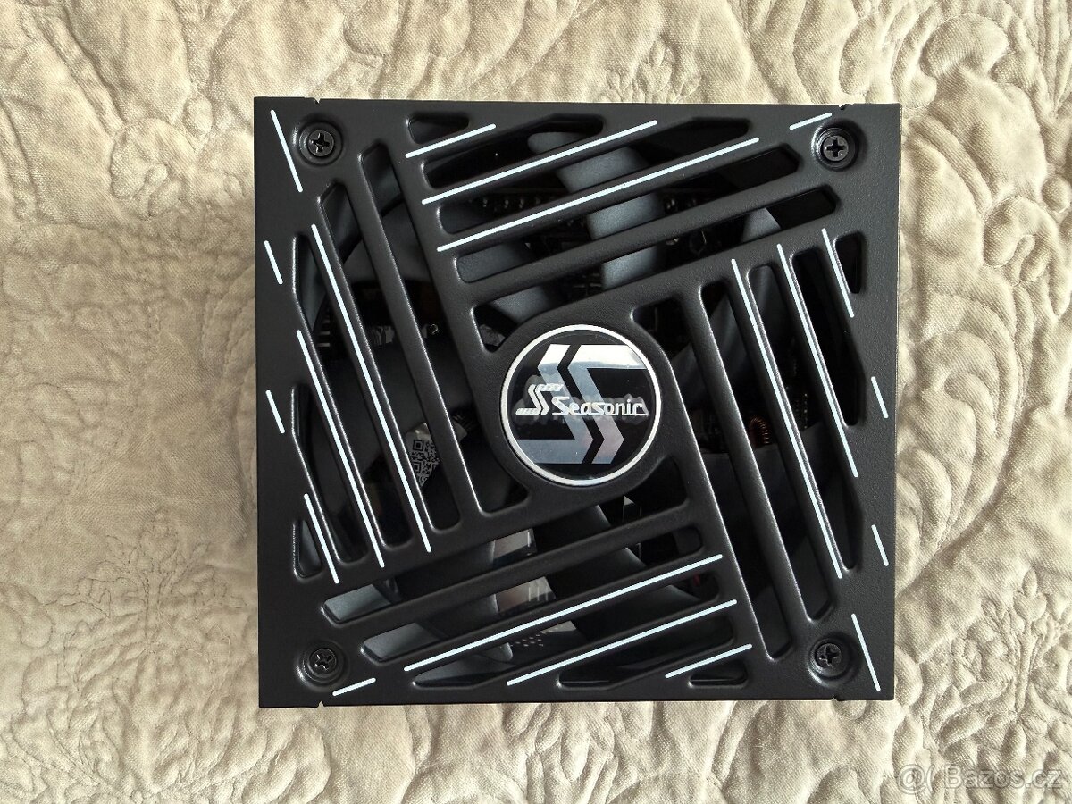 Seasonic Focus GX-1000 ATX 3.1 - 4