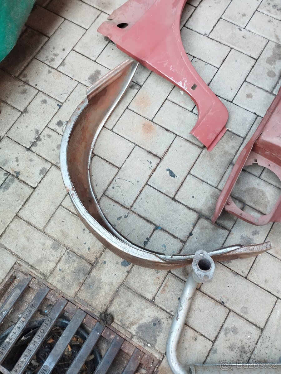 Plechařina Fiat 126P 650E (Maluch) - 4