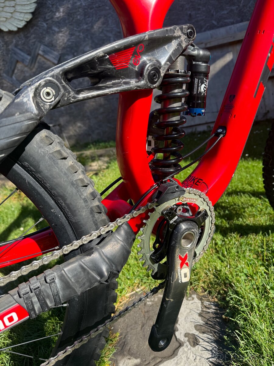 Trek Session E2 9.9 - 4
