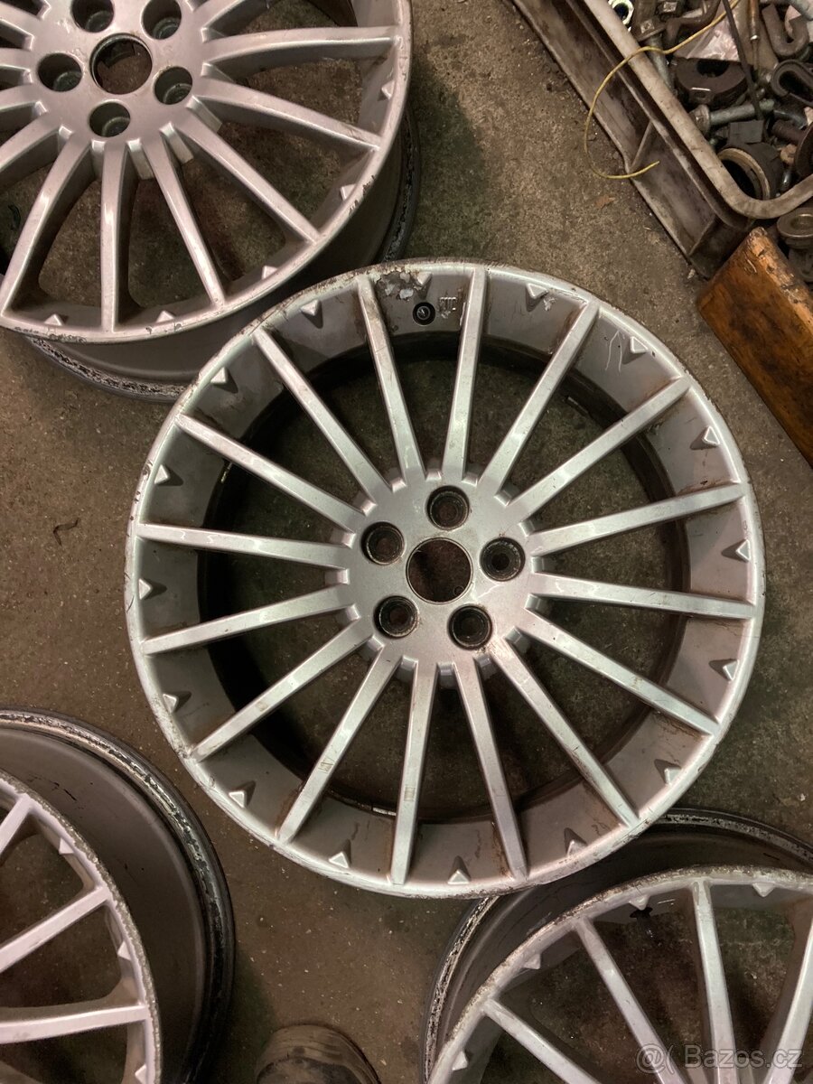 Originální alu kola Alfa Romeo 17” 5x98 - 4