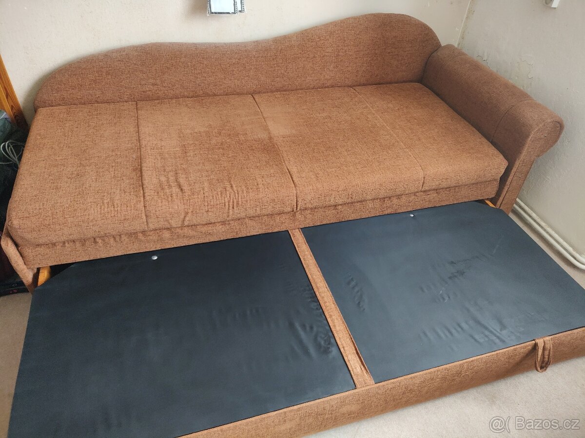 Rozkládací pohovka - 4