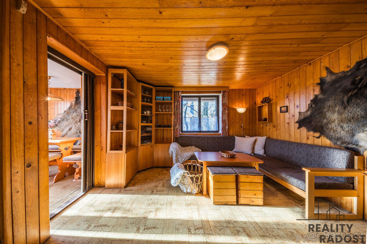 Prodej chaty 51 m² pozemek 521 m² – Tvarožná Lhota, okres H - 4