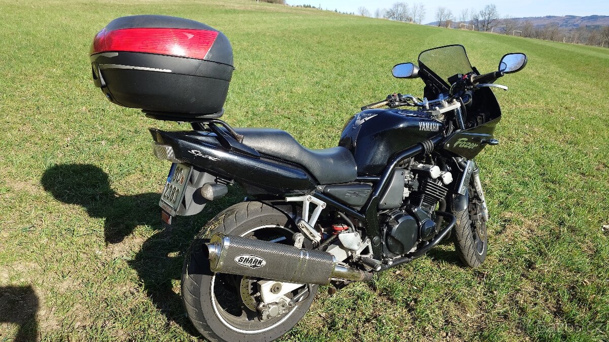 Yamaha Fazer 600 - 4