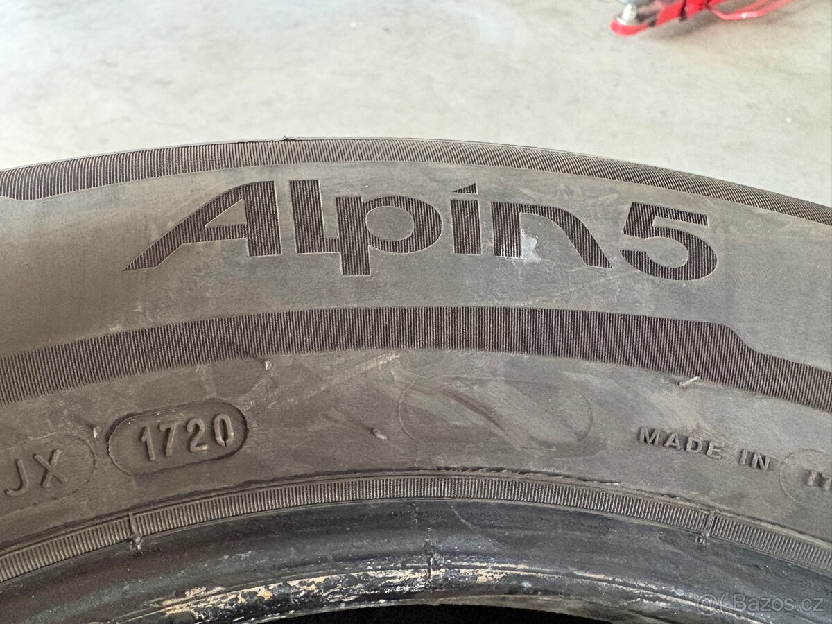 215/65/17 zimní - 4