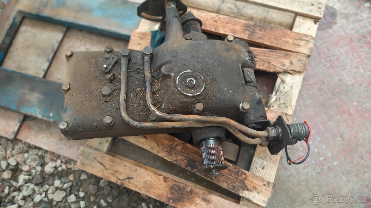 Zetor 7011-viko hydrauliky - 4
