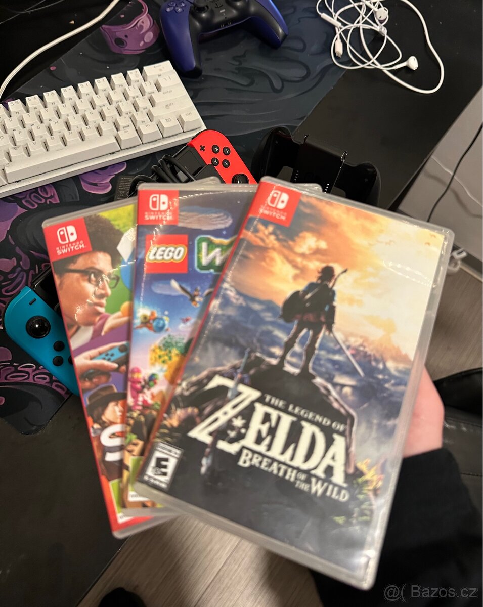 Nintendo Switch - 4