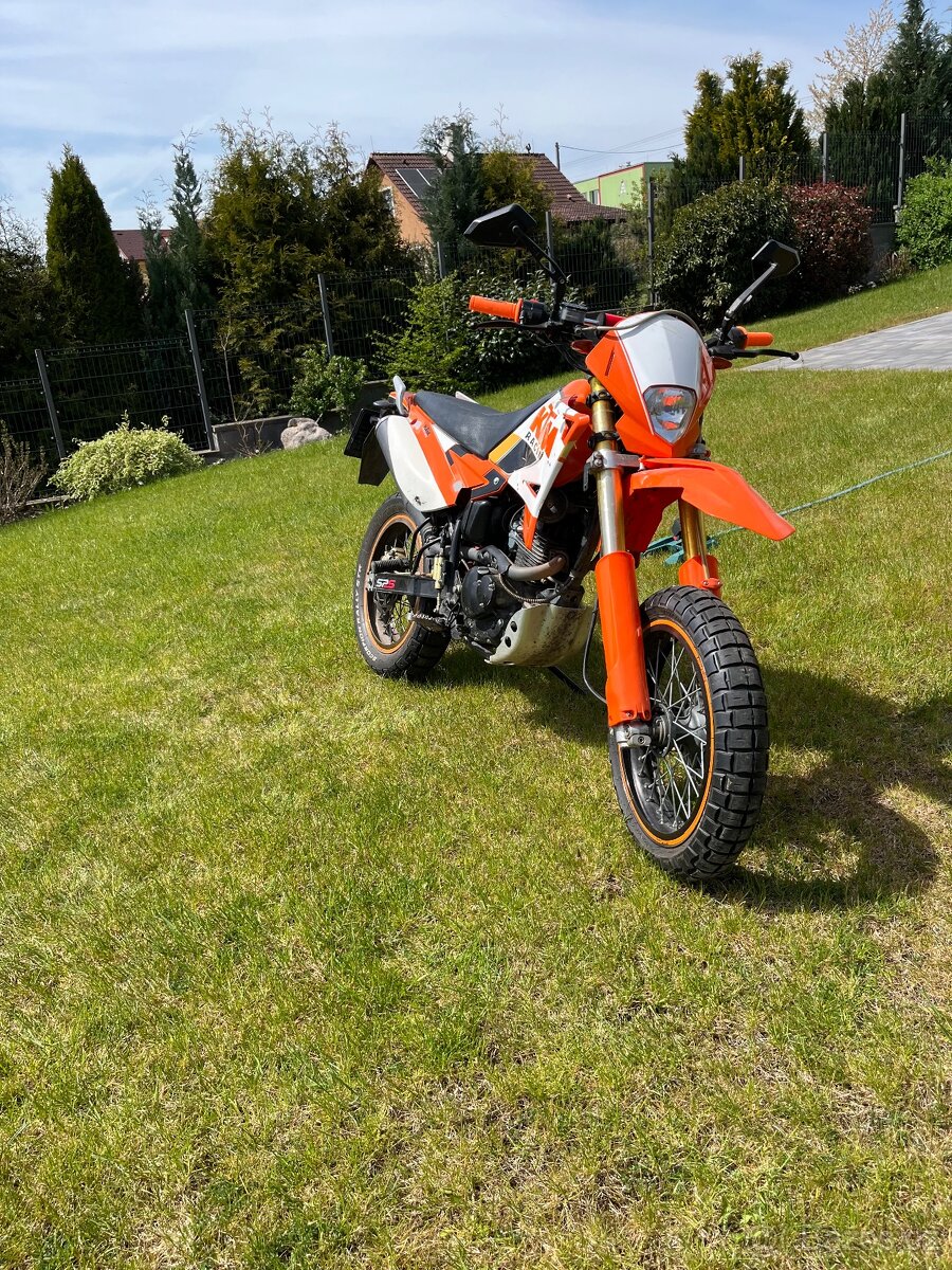 Yuki 125sm - 4