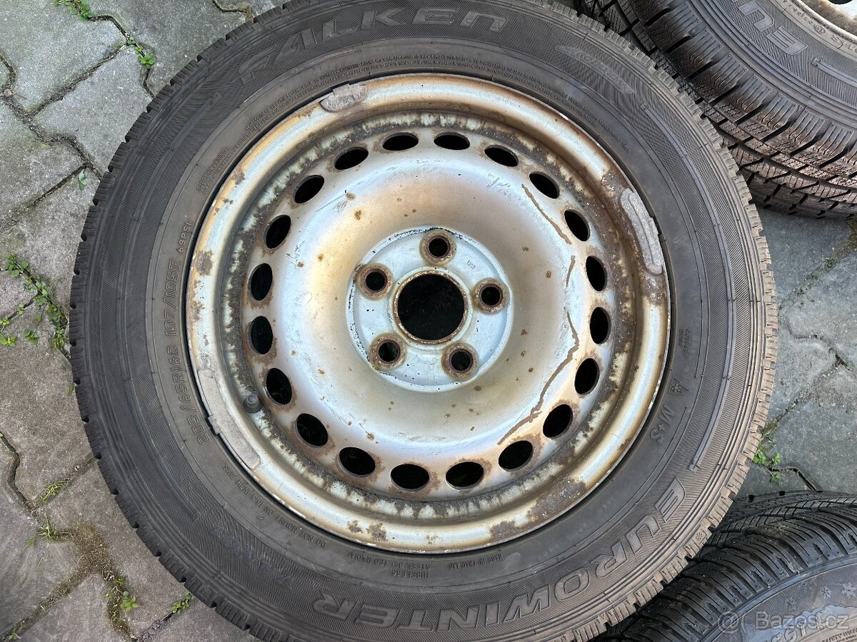 205/65 R16 - 4