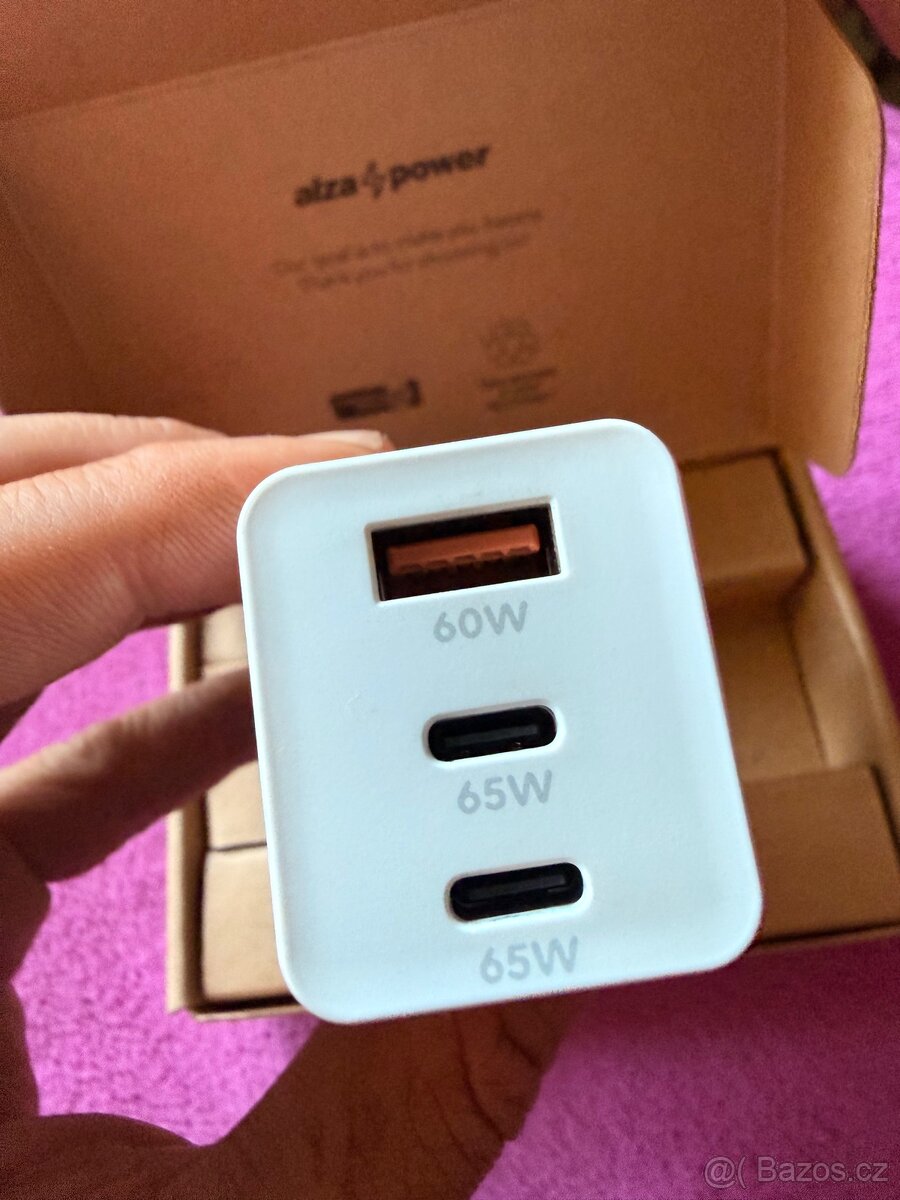 Alza power nabíječka gan 65W - 4