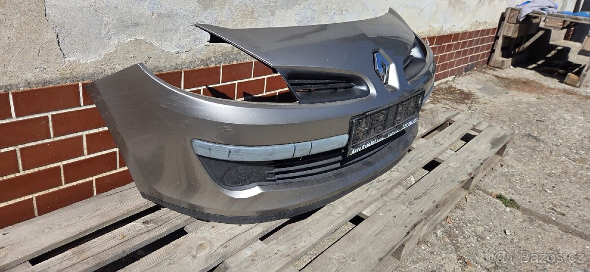 Renault Clio 3 přední nárazník, světla - 4
