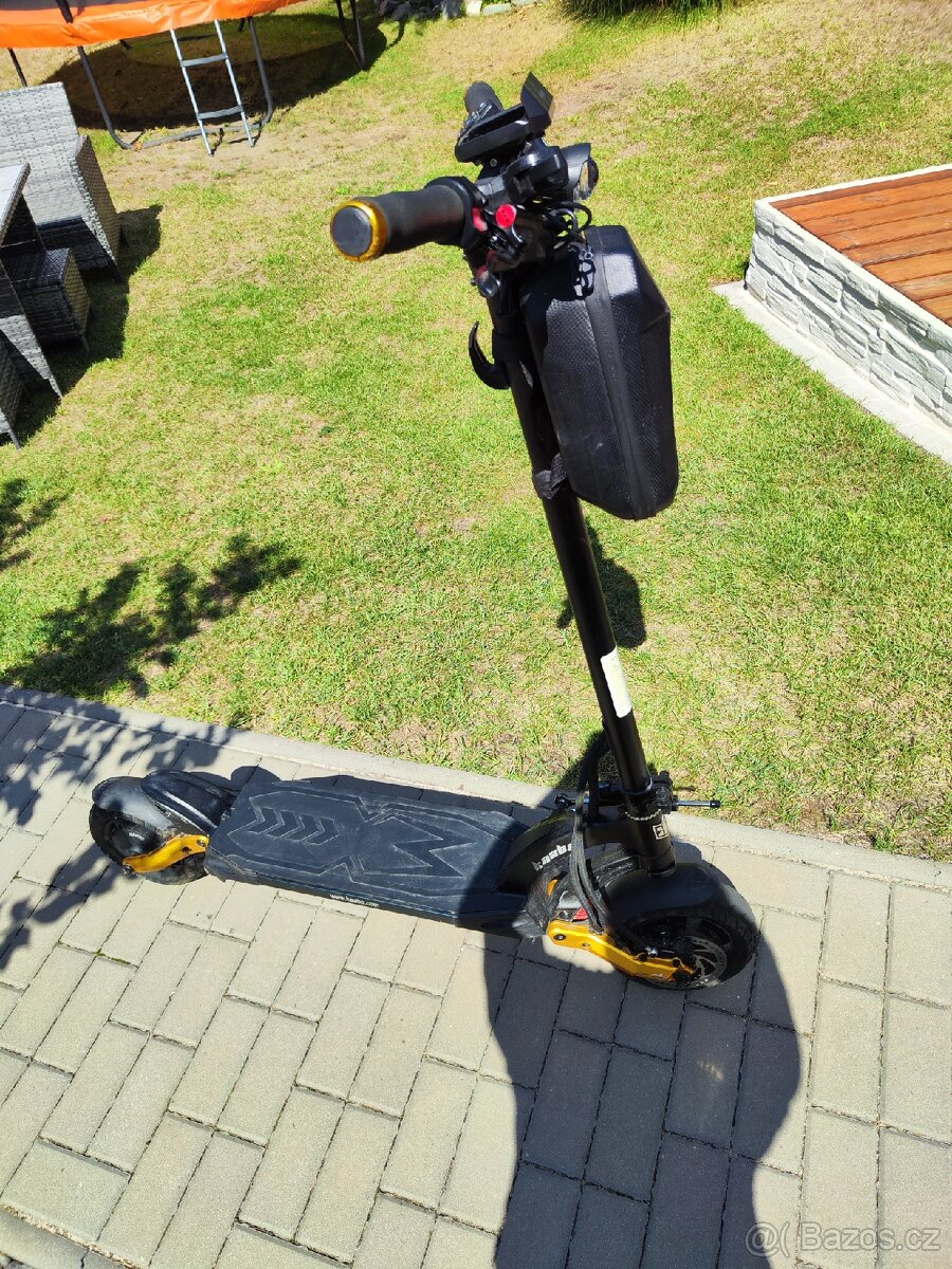 Kaabo mantis 10 plus na opravu - 4