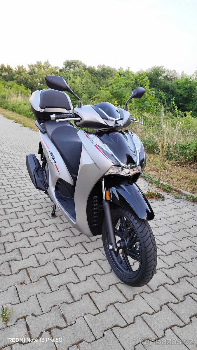 Honda SH 350 - 4