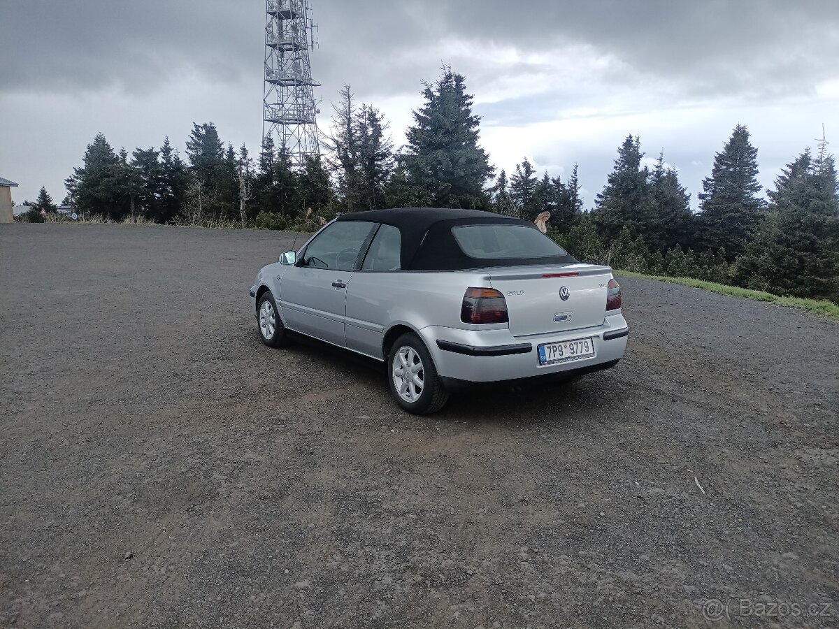 Prodam VW golf Cabrio - 4