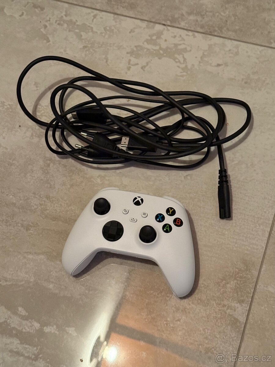 Xbox Series S - 4