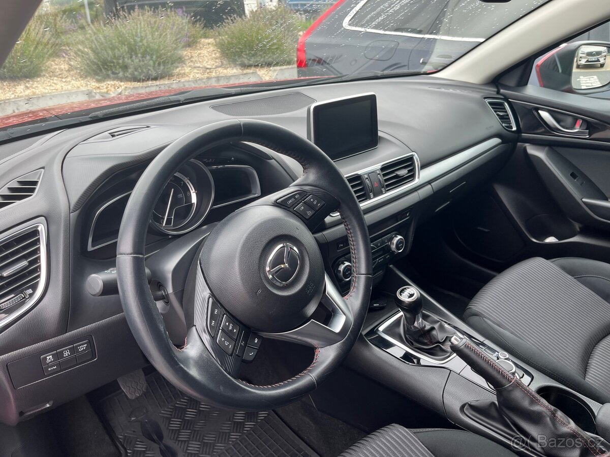 Mazda 3, top stav, 1.maj. - 4