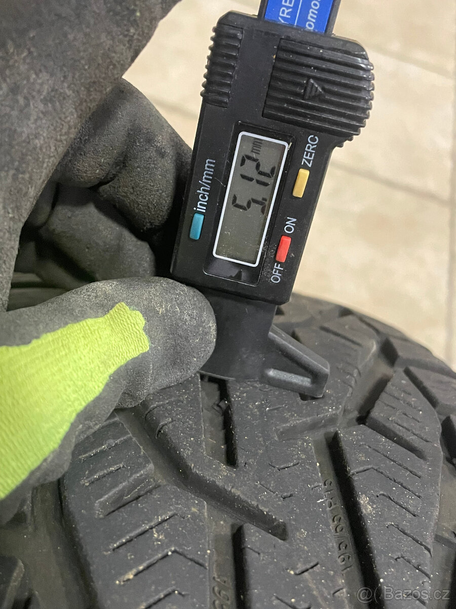 Zimní sada 5x112 et43 195/65 R15 Volkswagen/Škoda - - 4