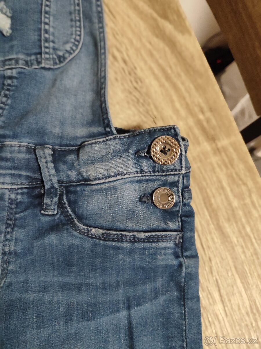 Prodám moc krásné laclové kraťase DENIM vel. 140 - 4